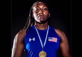 Danielle Perkins Kalahkan Kenneally dan Jadi Juara WBA