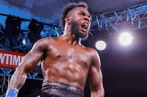 Carlos Adames Siap Tantang Petinju Mana Pun